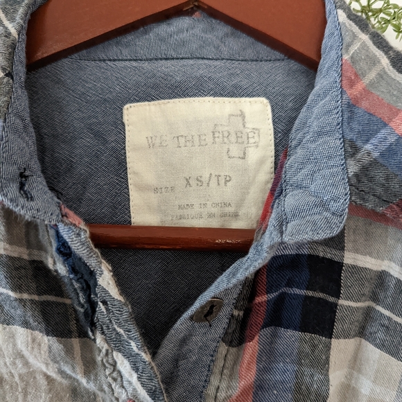 We The Free Plaid Chambray Button Down Shirt XS - Picture 2 of 8